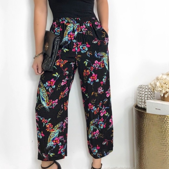 Anthropologie Pants - Anthropologie ett:twa Peacock Floral Pants